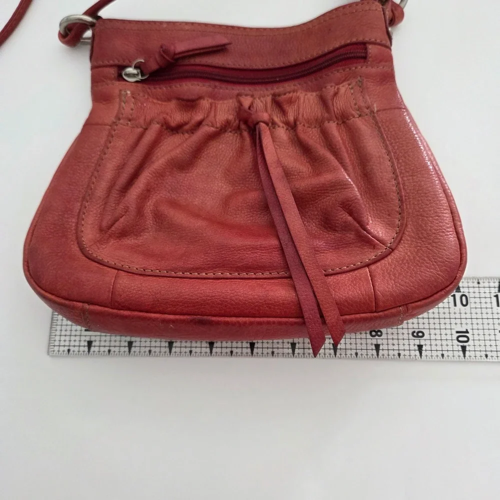 Vintage Fossil Crossbody Bag Red Pebbled Leather Boho Drawstring Small Womens OS